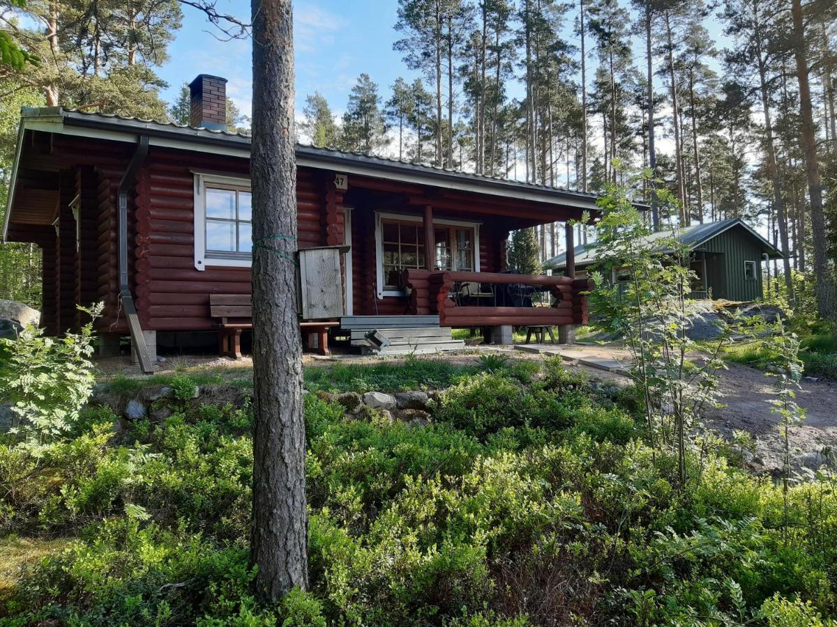 Lomamoekki Maentylae Villa Taivassalo Buitenkant foto